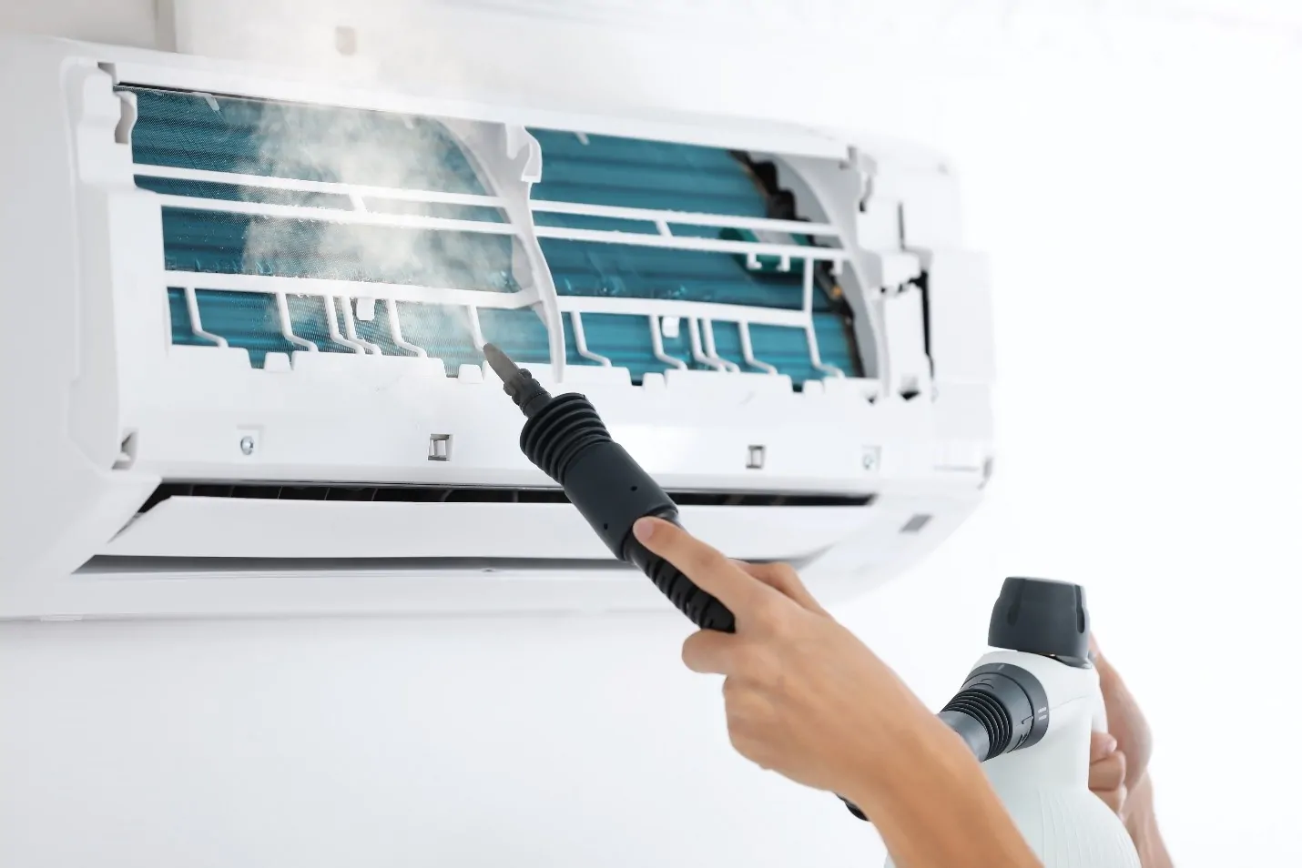 The Importance of AC Servicing: Avoiding Common Issues and Increasing Longevity